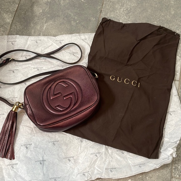 Gucci Handbags - Gucci Soho Disco Purse - Metallic